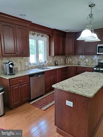 41C HIGH BRIDGE ROAD, New Egypt, NJ 08533
