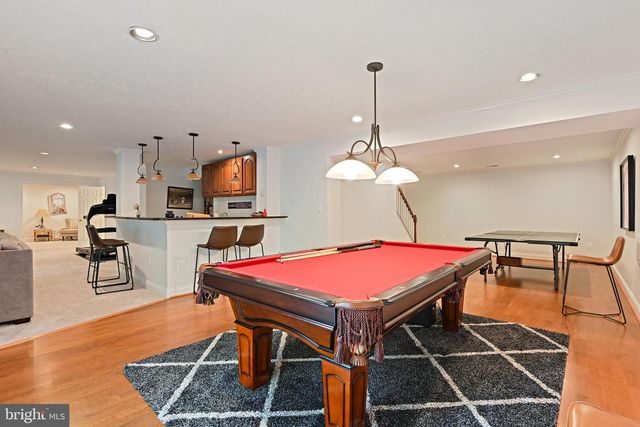 1832 FOXSTONE DR, Vienna, VA 22182