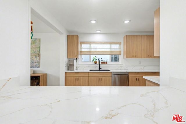 2936 S Harvard Boulevard, Los Angeles, CA 90018