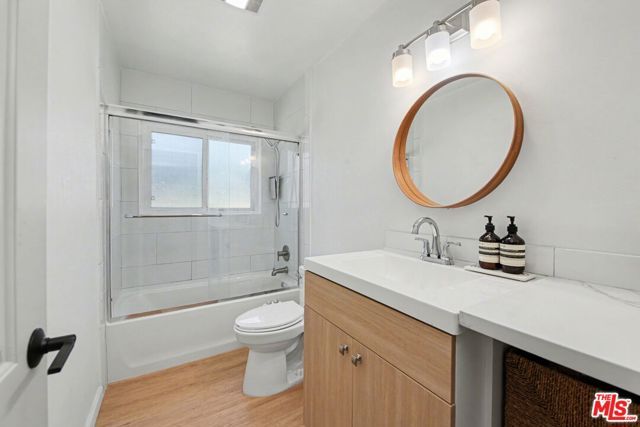 2936 S Harvard Boulevard, Los Angeles, CA 90018