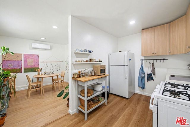 2936 S Harvard Boulevard, Los Angeles, CA 90018