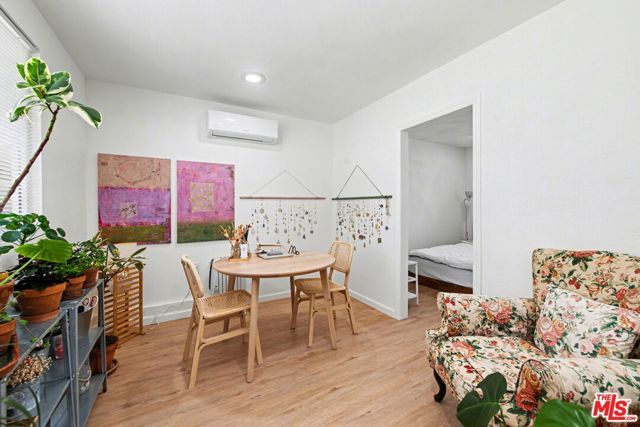 2936 S Harvard Boulevard, Los Angeles, CA 90018