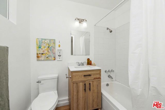 2936 S Harvard Boulevard, Los Angeles, CA 90018