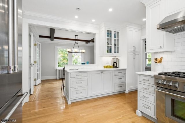 30 Rodney St, Glen Rock Boro, NJ 07452