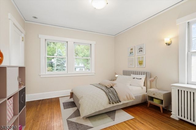 30 Rodney St, Glen Rock Boro, NJ 07452