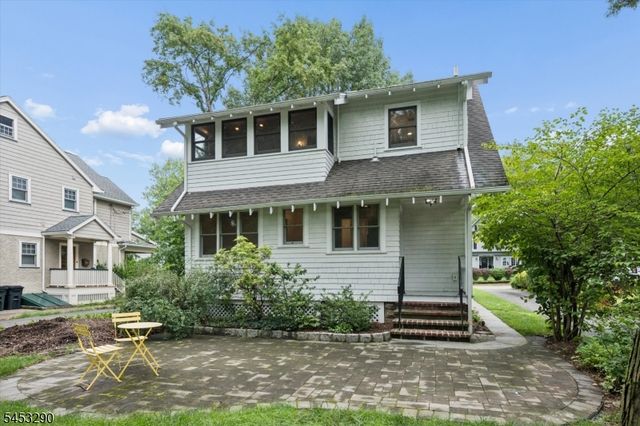 30 Rodney St, Glen Rock Boro, NJ 07452