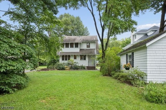 30 Rodney St, Glen Rock Boro, NJ 07452
