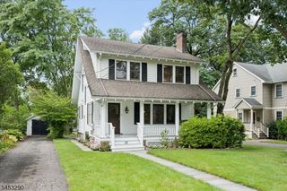 30 Rodney St, Glen Rock Boro, NJ 07452