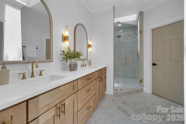 9438 Valley Road, Charlotte, NC 28270