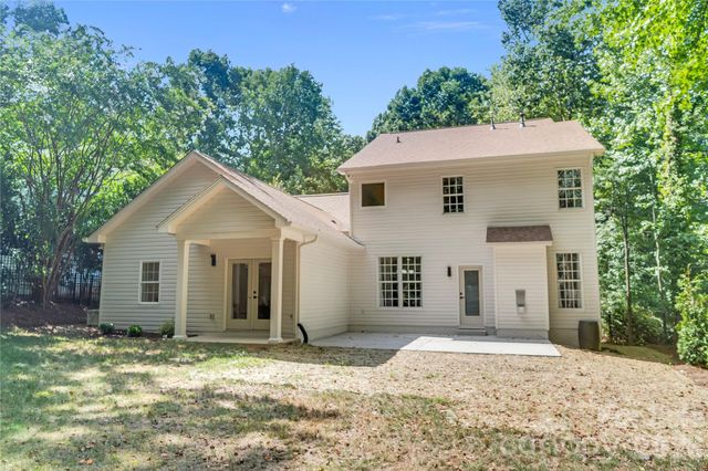 9438 Valley Road, Charlotte, NC 28270