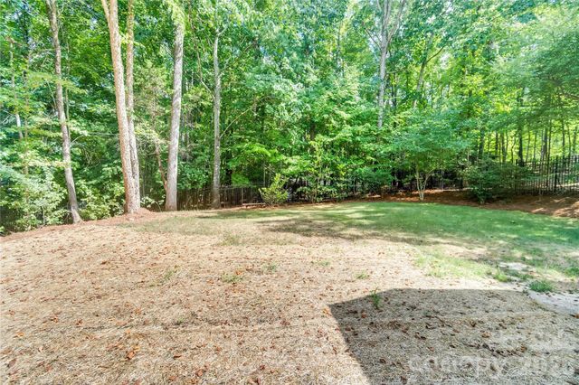 9438 Valley Road, Charlotte, NC 28270