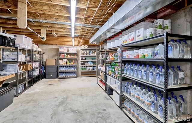 2062 Great Oaks Valley Drive, Wentzville, MO 63385