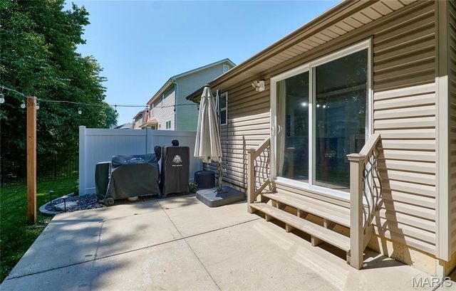 2062 Great Oaks Valley Drive, Wentzville, MO 63385