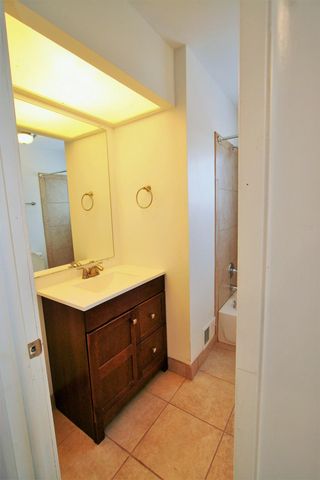 22987 W 13 Mile Road, Beverly Hills, MI 48025