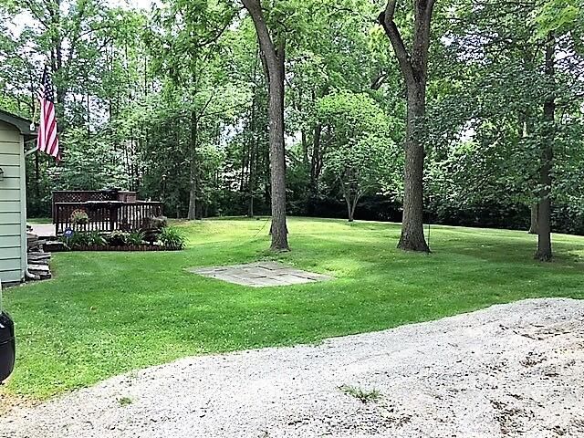 22987 W 13 Mile Road, Beverly Hills, MI 48025