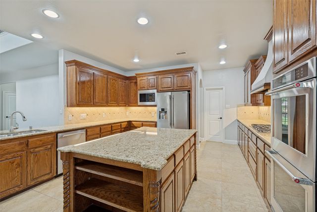 10325 Fire Ridge Drive, Frisco, TX 75033