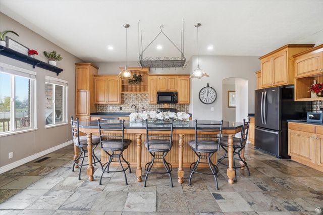 4193 W 2475 S, Taylor, UT 84401
