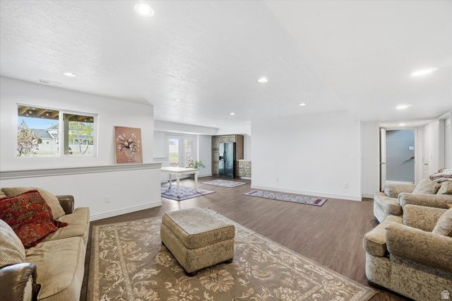 4193 W 2475 S, Taylor, UT 84401