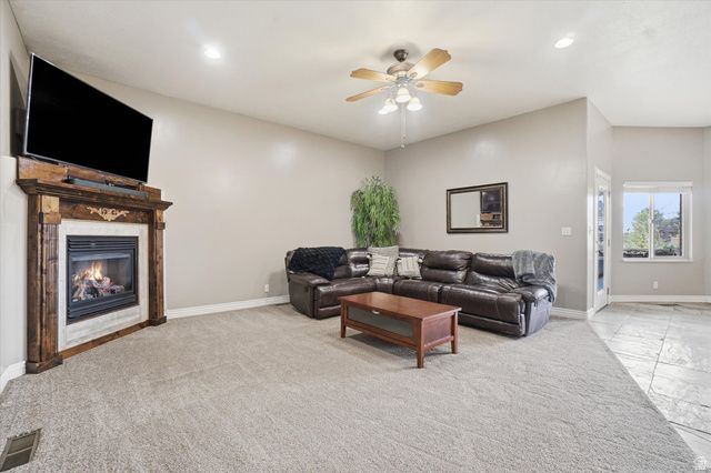 4193 W 2475 S, Taylor, UT 84401