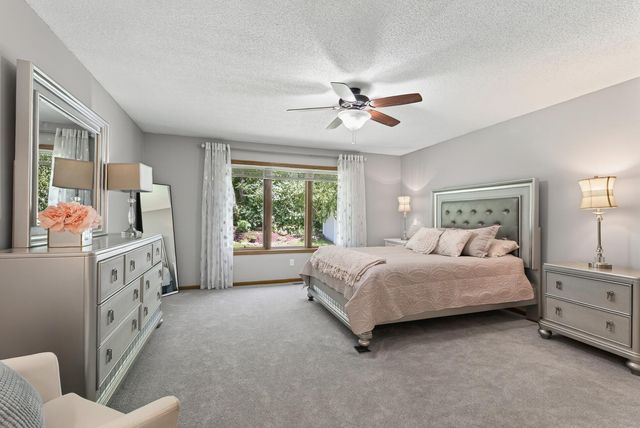 71 Marcin Hill, Burnsville, MN 55337