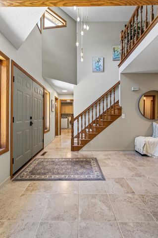 71 Marcin Hill, Burnsville, MN 55337