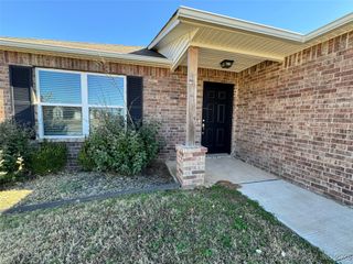 16113 S 88th East Avenue S, Bixby, OK 74008