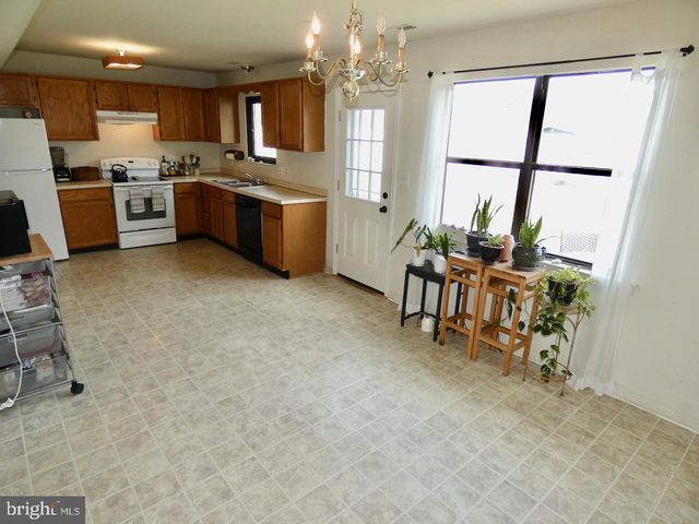 5 ACAPELLA CT, Newark, DE 19713