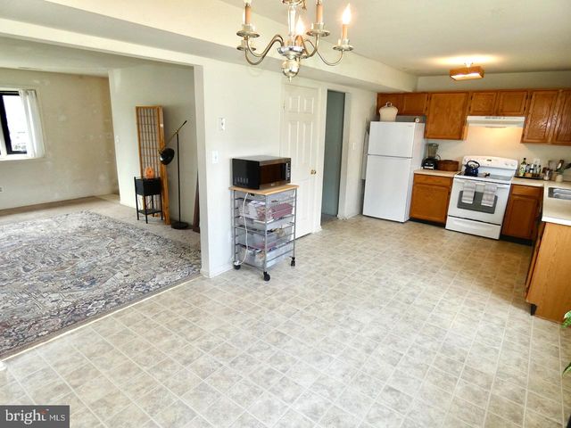 5 ACAPELLA CT, Newark, DE 19713