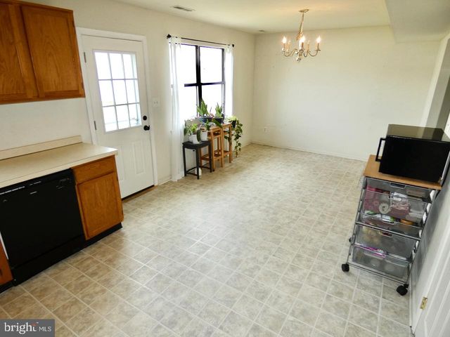 5 ACAPELLA CT, Newark, DE 19713