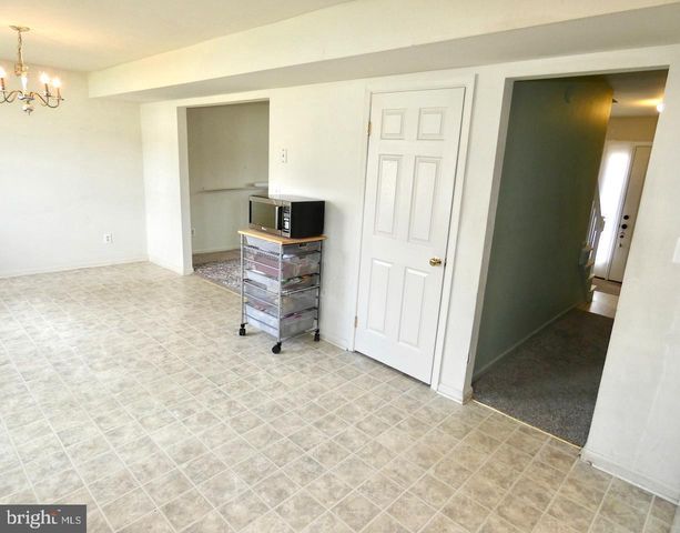 5 ACAPELLA CT, Newark, DE 19713