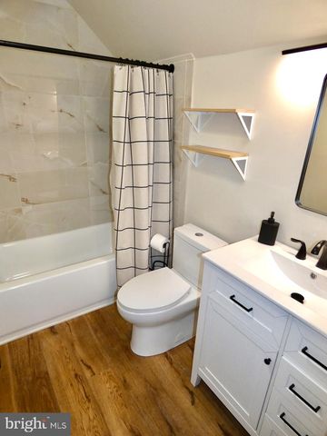 5 ACAPELLA CT, Newark, DE 19713