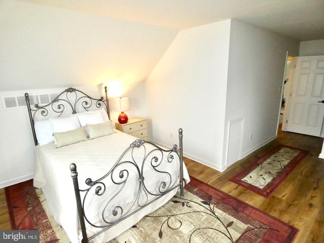 5 ACAPELLA CT, Newark, DE 19713