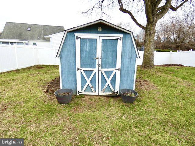 5 ACAPELLA CT, Newark, DE 19713