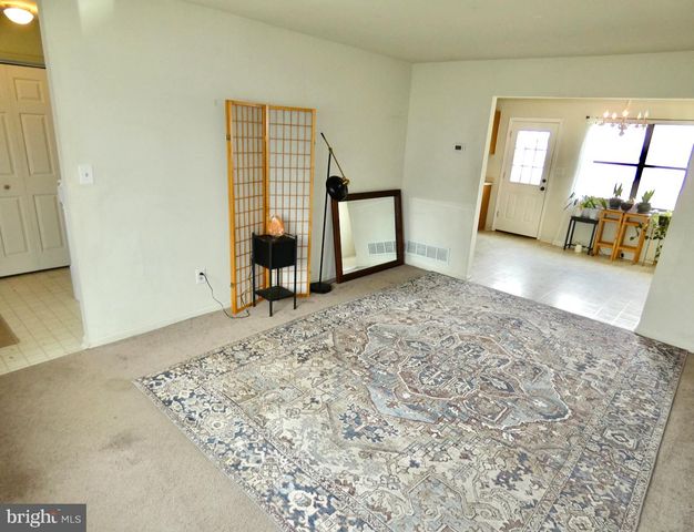 5 ACAPELLA CT, Newark, DE 19713