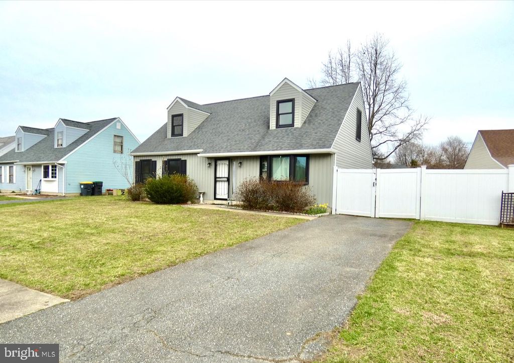 5 ACAPELLA CT, Newark, DE 19713