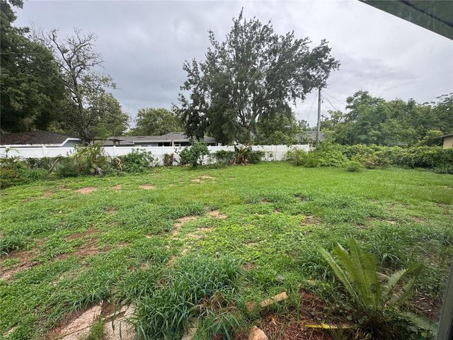 1079 SEMINOLE STREET, Clermont, FL 34711
