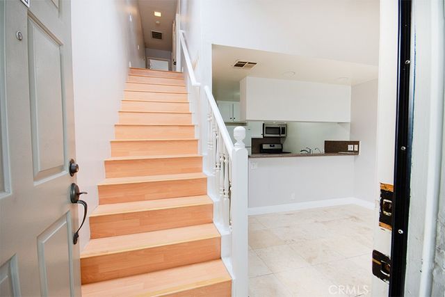 8065 Presidential Way, Midway City, CA 92655