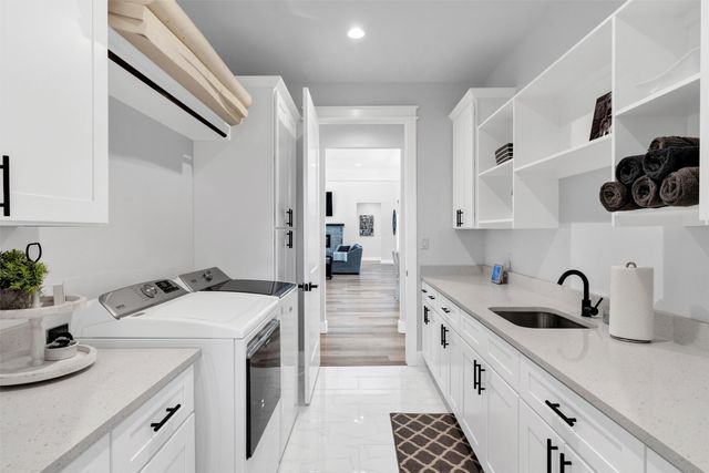 175 BITTERSWEET Trail, Weatherford, TX 76088