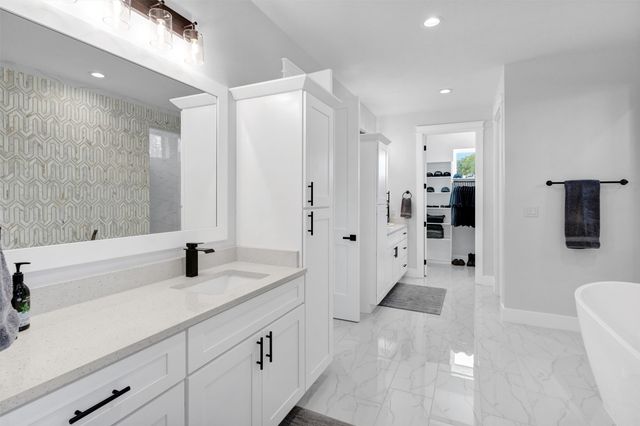 175 BITTERSWEET Trail, Weatherford, TX 76088