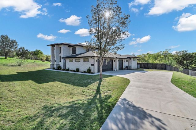 175 BITTERSWEET Trail, Weatherford, TX 76088