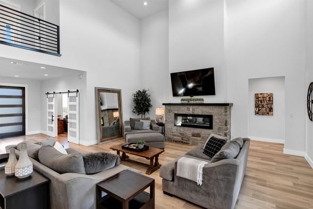 175 BITTERSWEET Trail, Weatherford, TX 76088