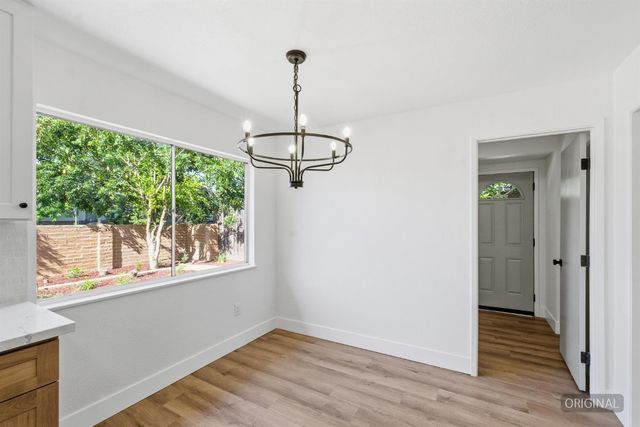 1295 E Almendra Drive, Fresno, CA 93710