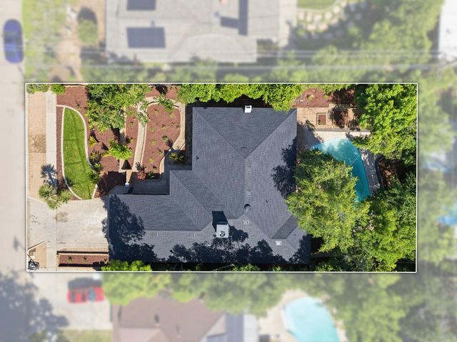 1295 E Almendra Drive, Fresno, CA 93710