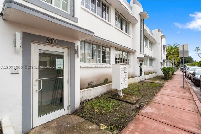 810 7th St 102, Miami Beach, FL 33139