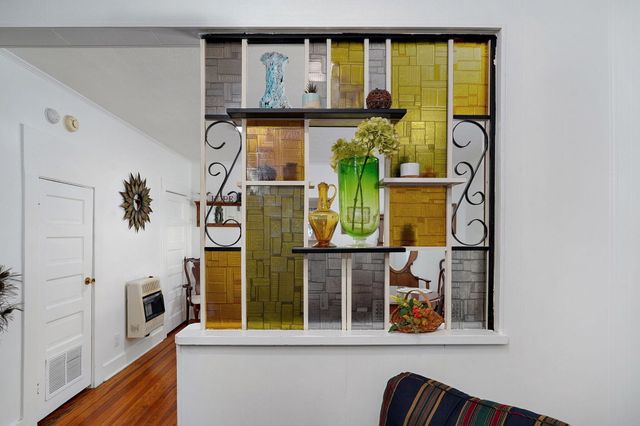 1462 E Mcdaniel Street, Springfield, MO 65802