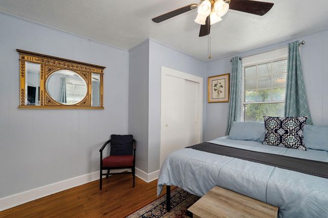 1462 E Mcdaniel Street, Springfield, MO 65802