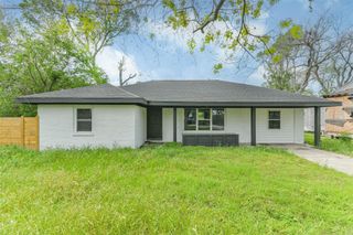 209 Leago Street, Houston, TX 77022