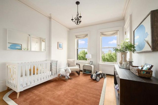 41 Riverside Drive, New York City, NY 10023