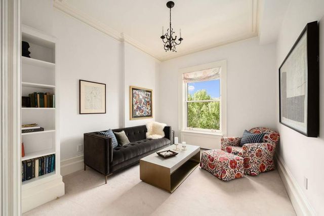 41 Riverside Drive, New York City, NY 10023