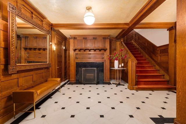 41 Riverside Drive, New York City, NY 10023